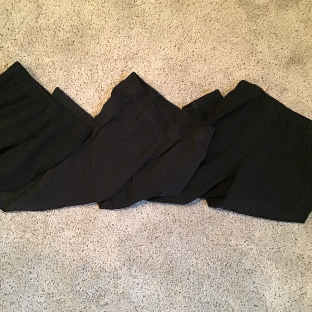 Three pack of Capri leggings